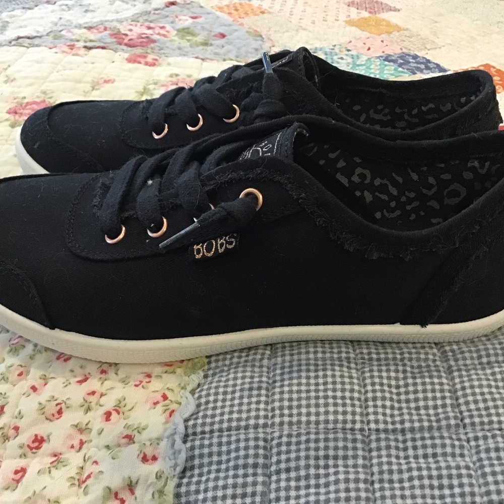 BOBS Memory Foam Womens Sneakers-BRAND NEW